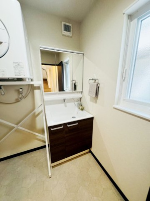 【独立洗面台】 | 呉市宮原7丁目　新築一戸建て（全９棟） | 独立洗面台です