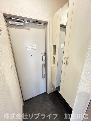 ブライトステージの玄関