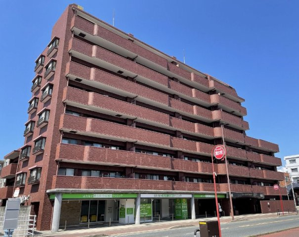 ライオンズマンション神松寺の外観