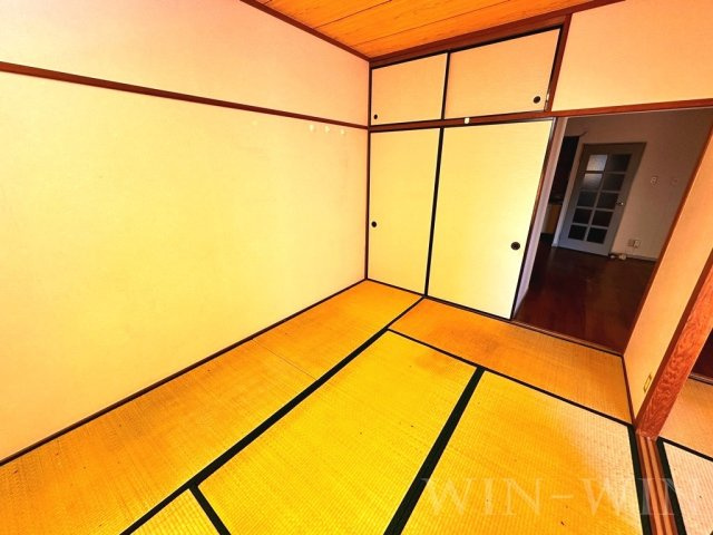 第2橋本マンションの和室