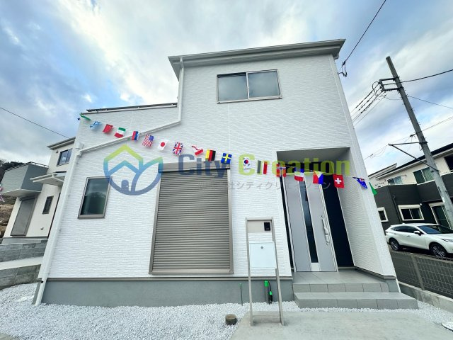 厚木市小野　新築戸建の外観