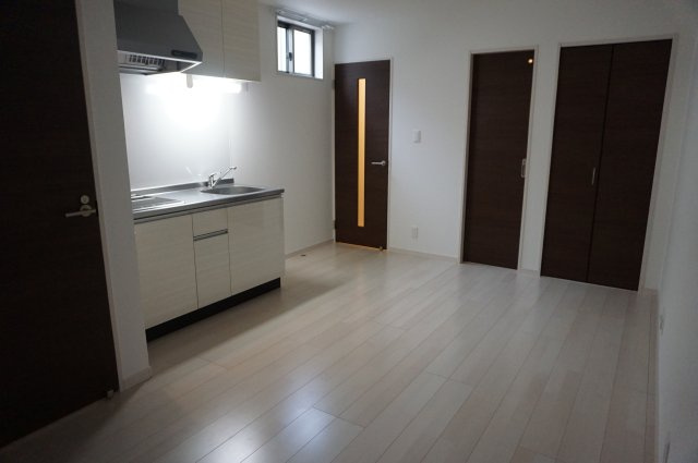 グローリア西昇の居間・リビング