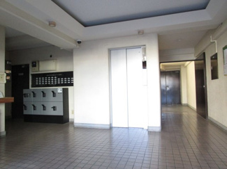 【エントランス】