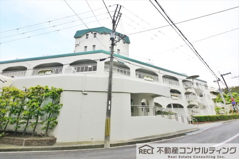 フドウ東芦屋ハイツの外観