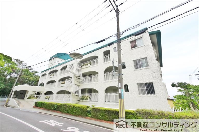 フドウ東芦屋ハイツの外観