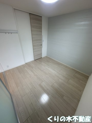 【洗面所】 | 中日吉ヒルズ | 洗面所です（同タイプのお部屋です。現況を優先します。）