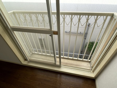 【バルコニー】 | カワカミハイツ