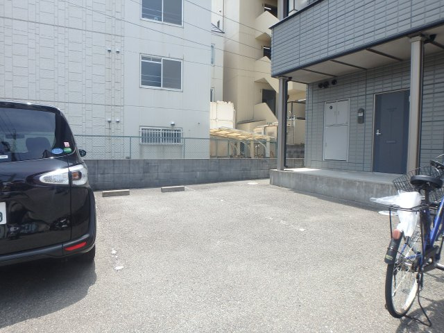 【駐車場】 | リブレメゾン甲東園エスト