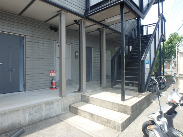 【エントランス】 | リブレメゾン甲東園エスト | 毎日通るエントランスはこのようになっています