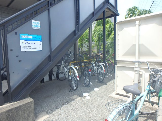 【その他共用部分】 | リブレメゾン甲東園エスト | 駐輪スペースです
