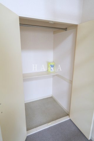 レオパレスウィステリアCの収納