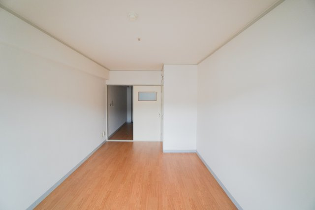 GM-BLDGの洋室|ゆったりした洋室です