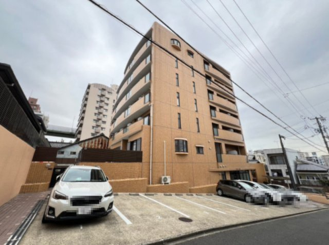 ラモヴェール白壁