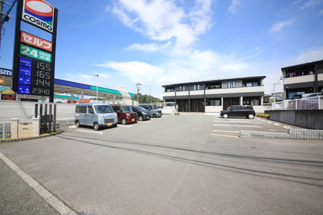フラン長峰Ａの駐車場