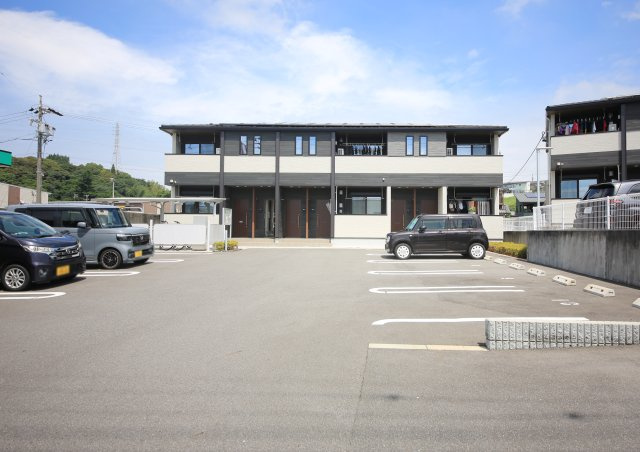 フラン長峰Ａの駐車場