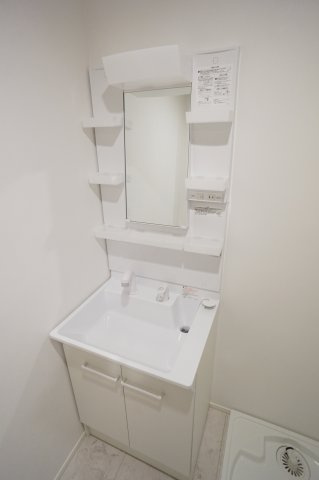 クオーレ薬円台Ⅲの独立洗面台