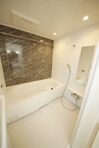 アンジェロ　セイスの浴室