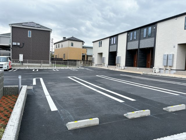 アンジェロ　セイスの駐車場