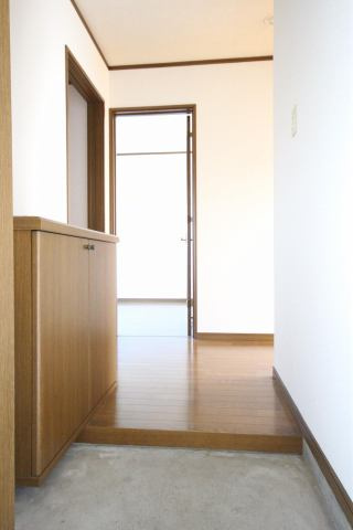 サンハイツ小森野Cの玄関|きれいな玄関です