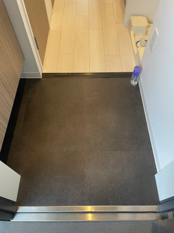 仲介手数料0円！！ParkBear大須の玄関