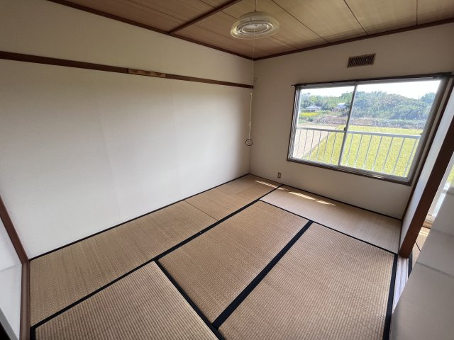 玉名郡長洲町大字腹赤のアパートの和室