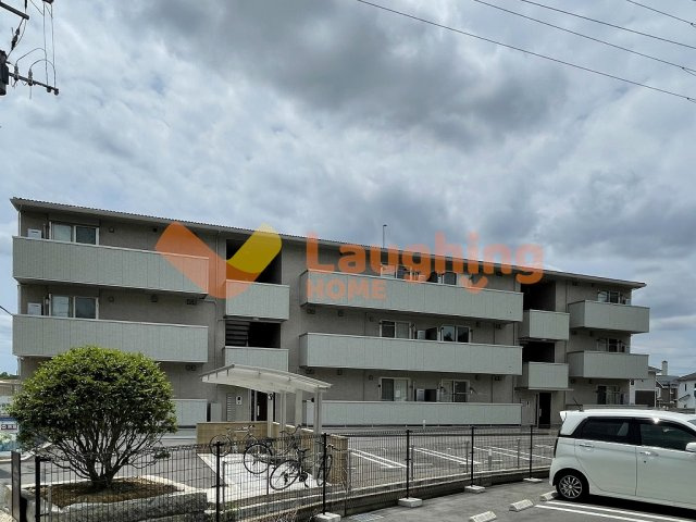 久留米市上津町のアパートの外観|外観もきれいです