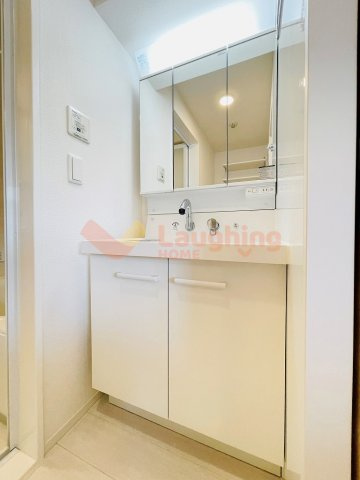 久留米市上津町のアパートの洗面所|同建物別タイプの写真です