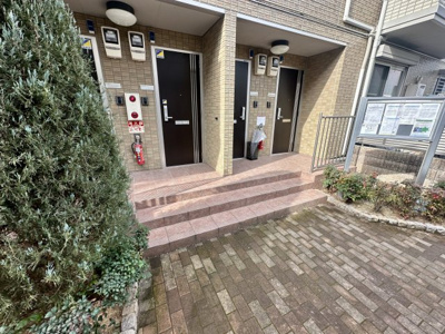 【エントランス】 | コージーコート法善寺