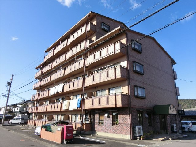 エステート鵜沼
