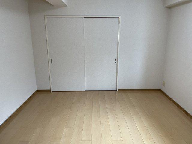 【洋室】 | ラフィーヌ帝塚山