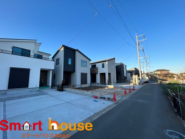 相模原市中央区田名　新築4棟　テラス付き　田名小学校・田名中学校の前面道路含む現地写真