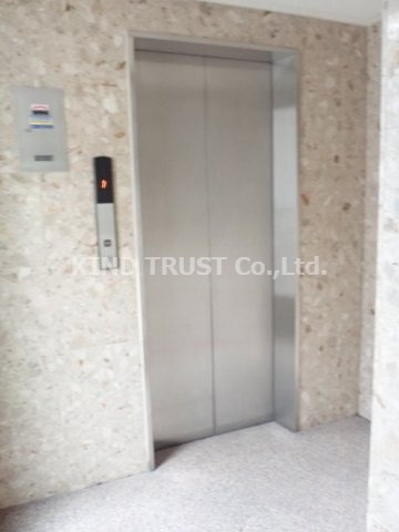 ドエル南森町のロビー|清潔なロビーです