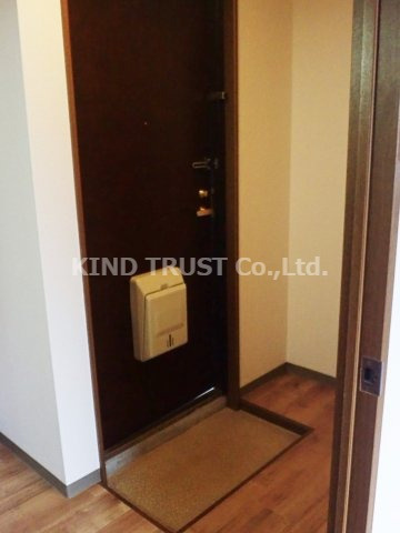 ドエル南森町の玄関|落ち着いた玄関です