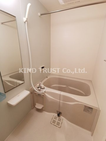 ジェルメの浴室