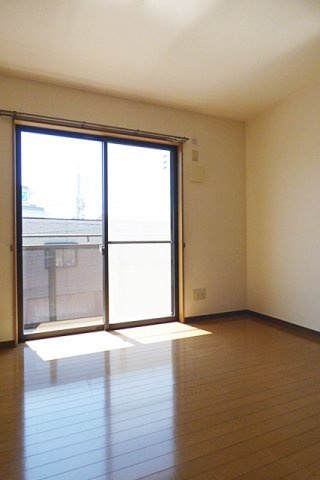 アプト大堀の居間・リビング