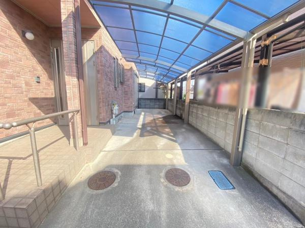 和歌山市西庄中古戸建の駐車場