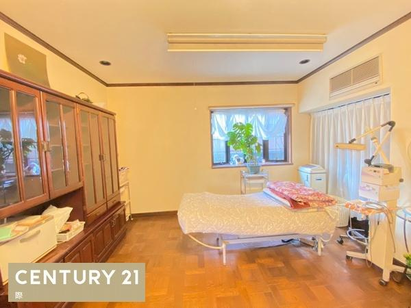 橋本市橋本中古戸建の洋室