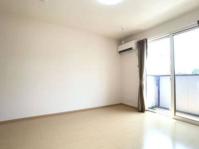 【居間・リビング】 | コスモス薬師 | 使いやすいリビングです