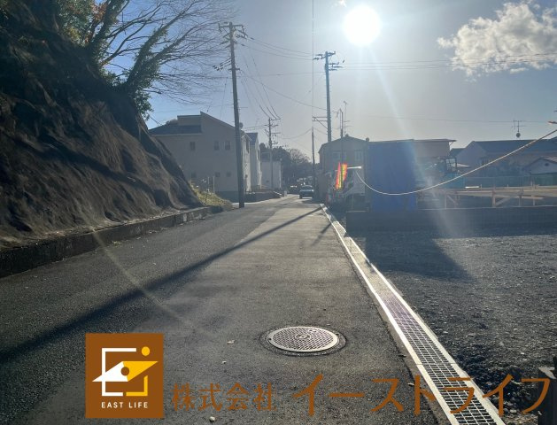鹿島町船戸第5　全12棟の前面道路含む現地写真|ご参照ください。2024.3月中旬完成予定です。2023.12月撮影。当社ではいわき市の新築建売などの物件を数多く取り扱っております。気になることがございましたら、お気軽にご連絡ください