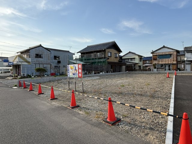 4区画分譲地　高富　D区画の前面道路含む現地写真