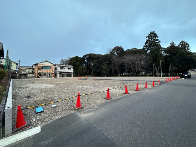 4区画分譲地　高富　D区画の前面道路含む現地写真