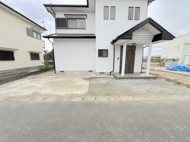 寺福童 701戸建ての駐車場