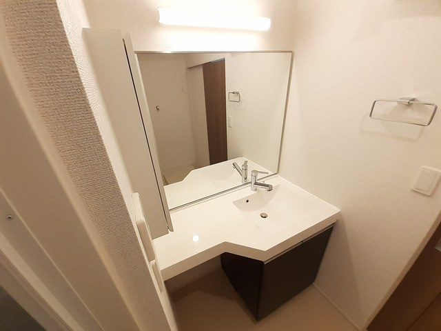 ブリッサの独立洗面台|洗面所