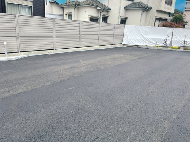 リヴィエール・デュアルＡの駐車場