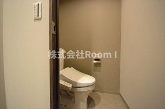 【トイレ】 | ルフォンプログレ堺筋本町タワーレジデンス | ゆったりとした空間のトイレです