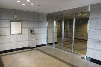 【エントランス】 | クラウンヒルズ箕面
