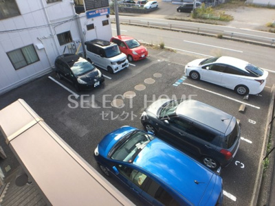 【駐車場】 | モストフィールド上地 | 駐車場です