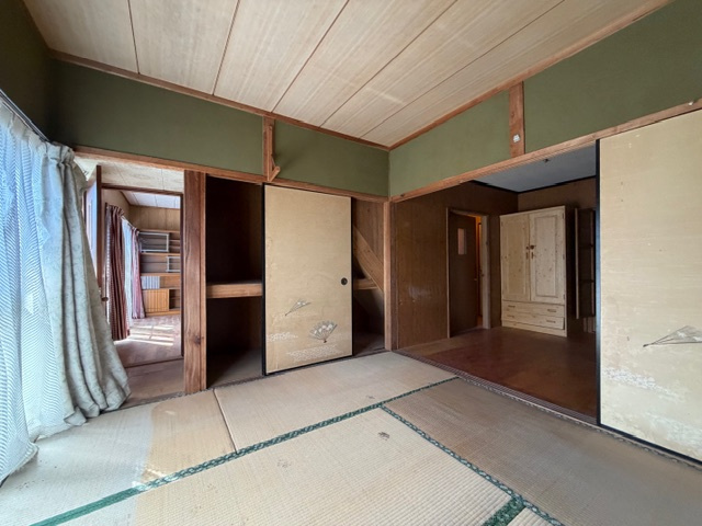 都城市上長飯町の中古一戸建の和室
