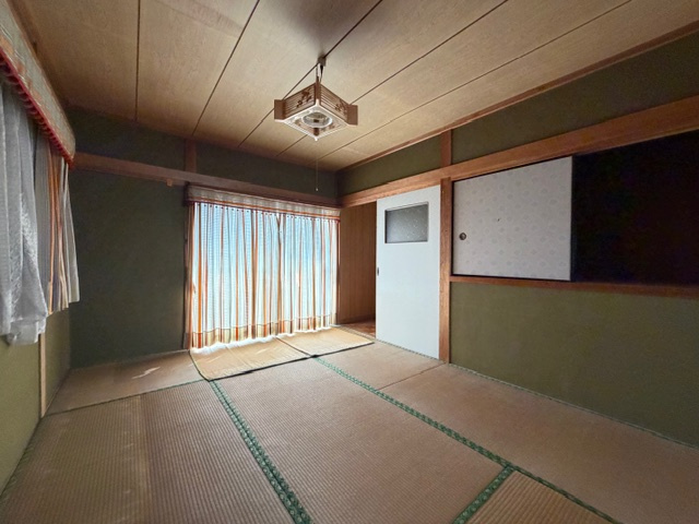 都城市上長飯町の中古一戸建の和室