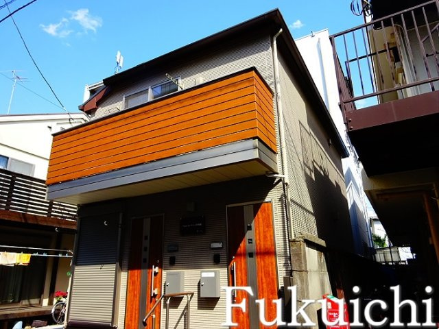 フォレストメゾン中央町の外観